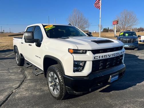 2022 Chevrolet Silverado 2500 Custom