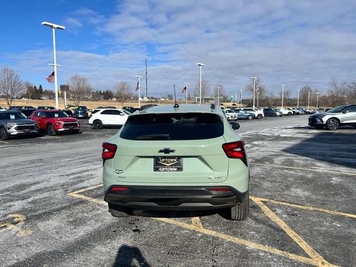 2026 Chevrolet Trax FWD ACTIV