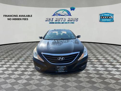 Midnight Black Mica 2013 Hyundai SONATA GLS