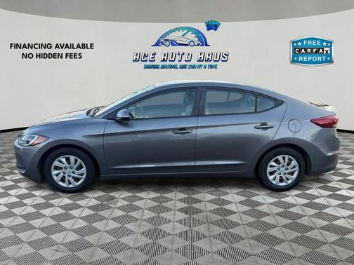 2018 Hyundai ELANTRA SE
