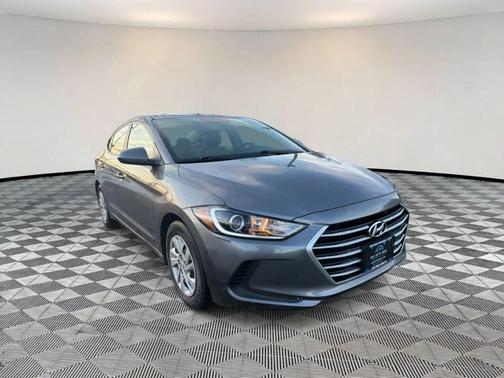 Machine Gray 2018 Hyundai ELANTRA SE