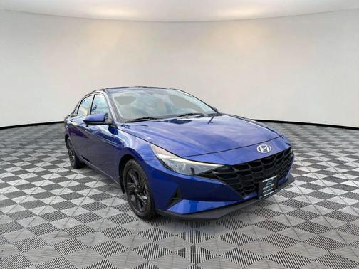 Intense Blue 2022 Hyundai ELANTRA SEL
