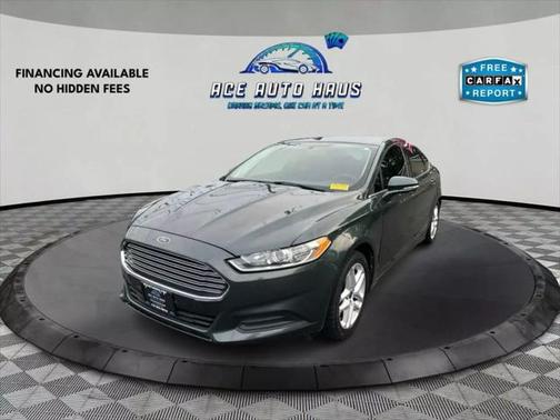 2015 Ford Fusion SE