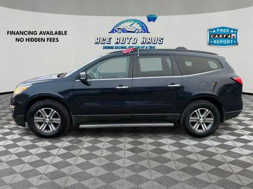 2017 Chevrolet Traverse 2LT