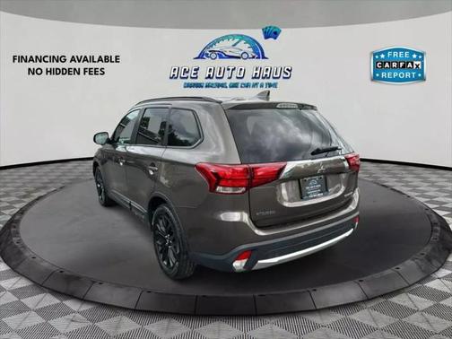 2018 Mitsubishi Outlander SE