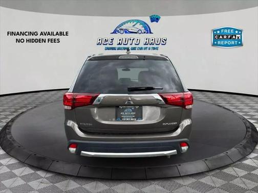 2018 Mitsubishi Outlander SE