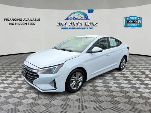 2019 Hyundai ELANTRA SEL