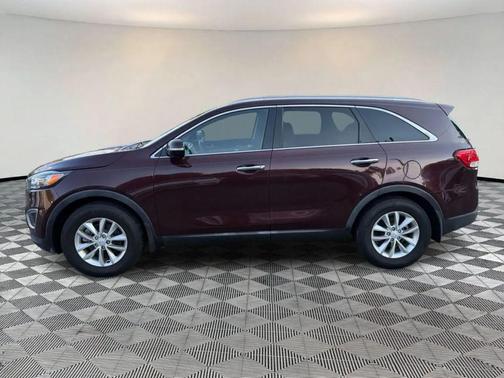 Sangria 2018 Kia Sorento LX