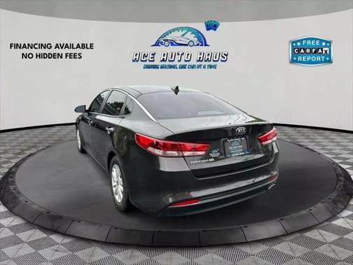 2018 Kia Optima LX