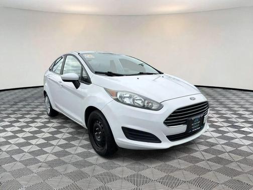 Oxford White 2016 Ford Fiesta S