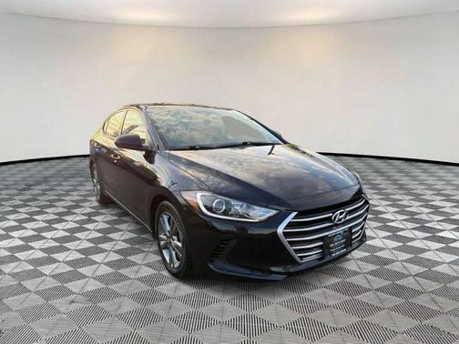 Phantom Black 2018 Hyundai ELANTRA SEL
