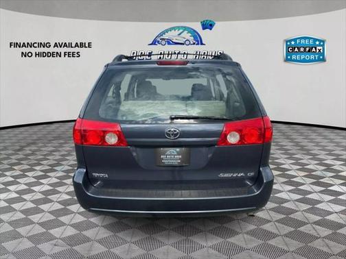 2010 Toyota Sienna CE