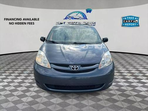 2010 Toyota Sienna CE