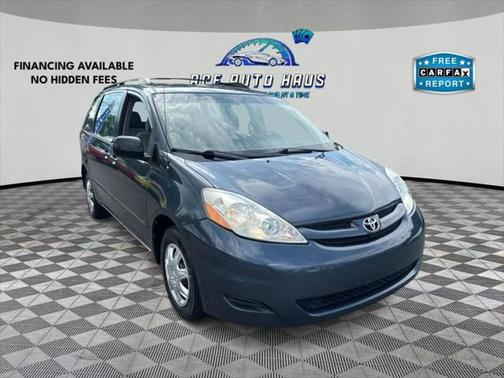 2010 Toyota Sienna CE