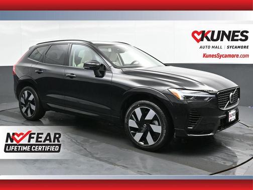 2025 Volvo XC60 Plug-In Hybrid T8 Plus