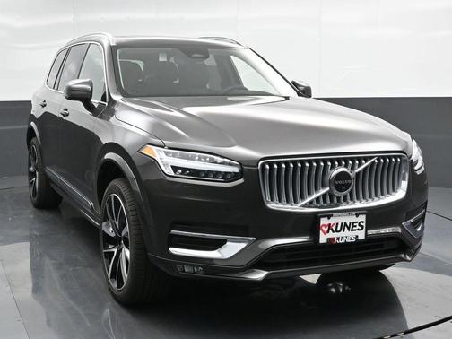 2025 Volvo XC90 B6 Plus 7-Seater