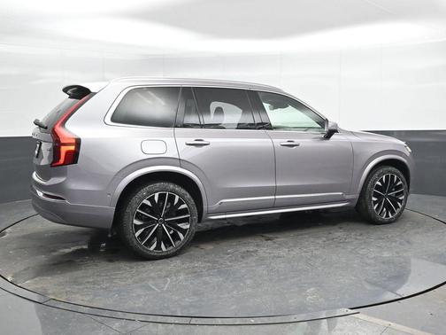2026 Volvo XC90 B5 Plus 7-Seater