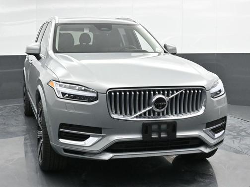 2025 Volvo XC90 Plug-In Hybrid T8 Ultra 6-Seater