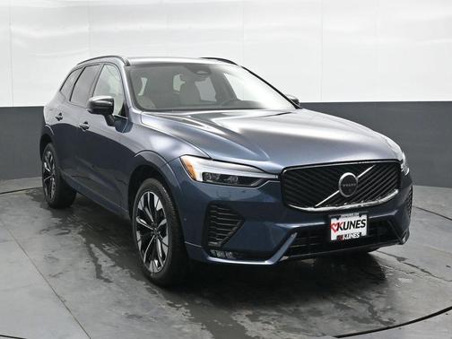 Denim Blue Metallic 2026 Volvo XC60 B5 Plus