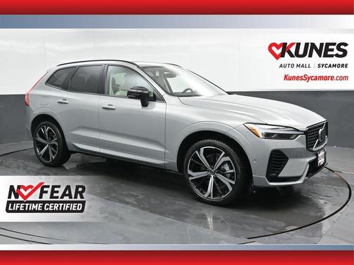 2025 Volvo XC60 Plug-In Hybrid T8 Ultra