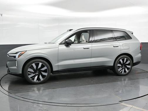 2025 Volvo EX90 Twin Motor Ultra