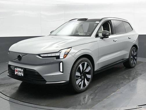 2025 Volvo EX90 Twin Motor Ultra