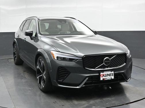 2026 Volvo XC60 T8 ULTRA