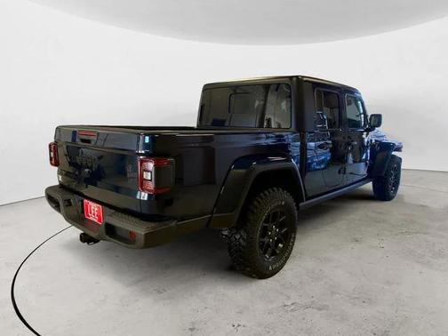 2025 Jeep Gladiator Willys