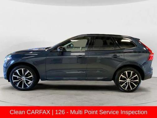 2024 Volvo XC60 B5 Plus Dark Theme