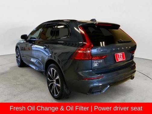 2024 Volvo XC60 B5 Plus Dark Theme