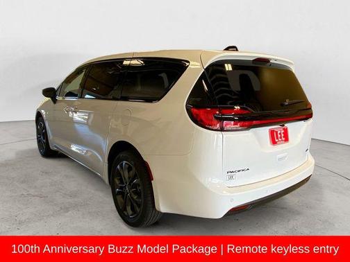 2026 Chrysler Pacifica L