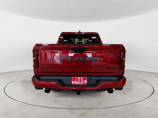 Molten Red Pearlcoat 2026 RAM 1500 Big Horn/Lone Star