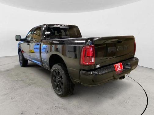 2026 RAM 2500 Laramie Crew Cab 4x4 6'4' Box