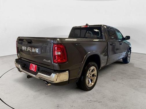 Granite Crystal Metallic Clearcoat 2026 RAM 1500 Big Horn/Lone Star