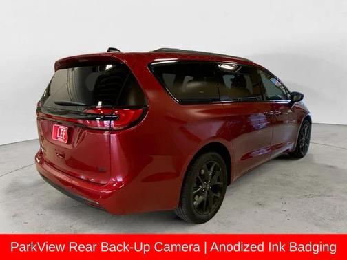 2026 Chrysler Pacifica L