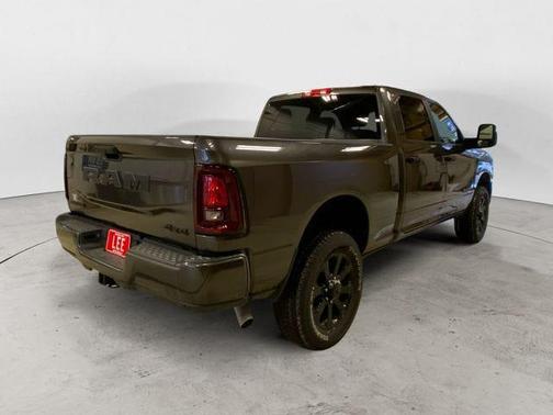 2026 RAM 2500 Big Horn Crew Cab 4x4 6'4' Box