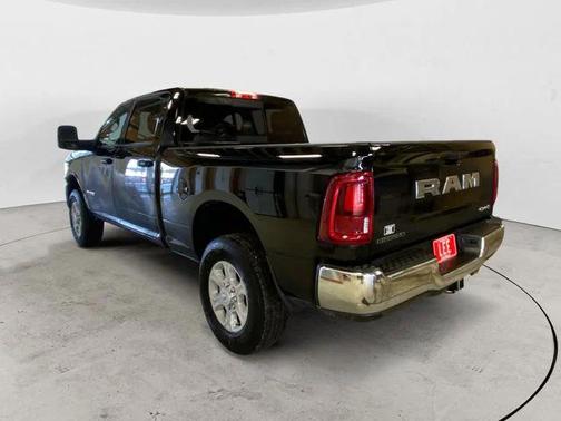 2026 RAM 2500 Big Horn Crew Cab 4x4 6'4' Box