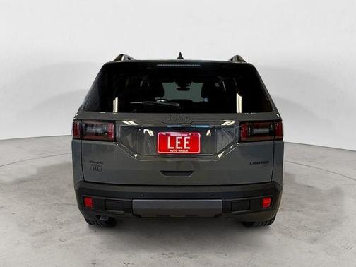 Sting-Gray Clearcoat 2026 Jeep Cherokee Limited