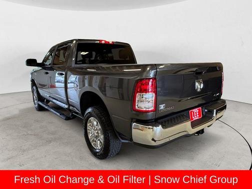 Granite Crystal Metallic Clearcoat 2022 RAM 2500 Big Horn Crew Cab 4x4 6'4' Box