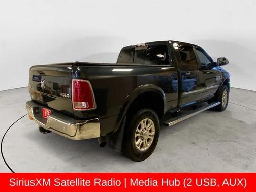 2018 RAM 2500 Laramie Crew Cab 4x4 6'4' Box