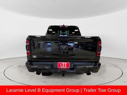 Diamond Black Crystal Pearlcoat 2023 RAM 1500 Laramie