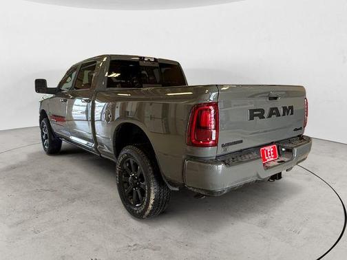 Ceramic Gray Clearcoat 2026 RAM 2500 Laramie Crew Cab 4x4 6'4' Box