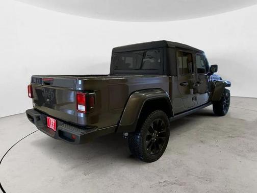 2025 Jeep Gladiator Nighthawk