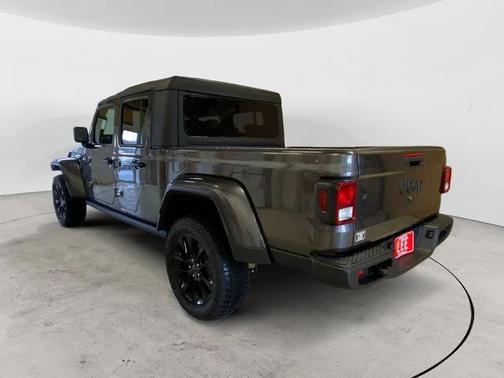 2025 Jeep Gladiator Nighthawk