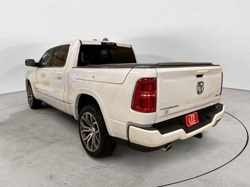 Ivory White Tri-Coat Pearlcoat 2026 RAM 1500 ST