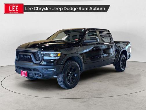 Diamond Black Crystal Pearlcoat 2020 RAM 1500 Rebel