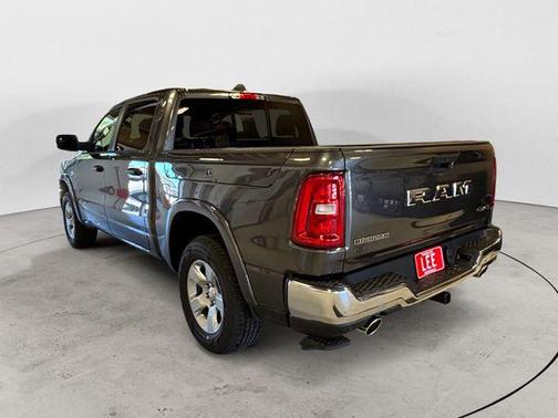 Granite Crystal Metallic Clearcoat 2026 RAM 1500 Big Horn/Lone Star