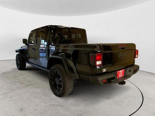 2025 Jeep Gladiator Nighthawk