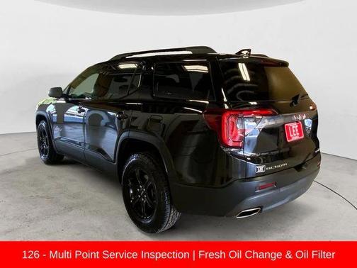 2023 GMC Acadia AWD AT4