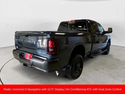 2026 RAM 2500 Tradesman Crew Cab 4x4 6'4' Box